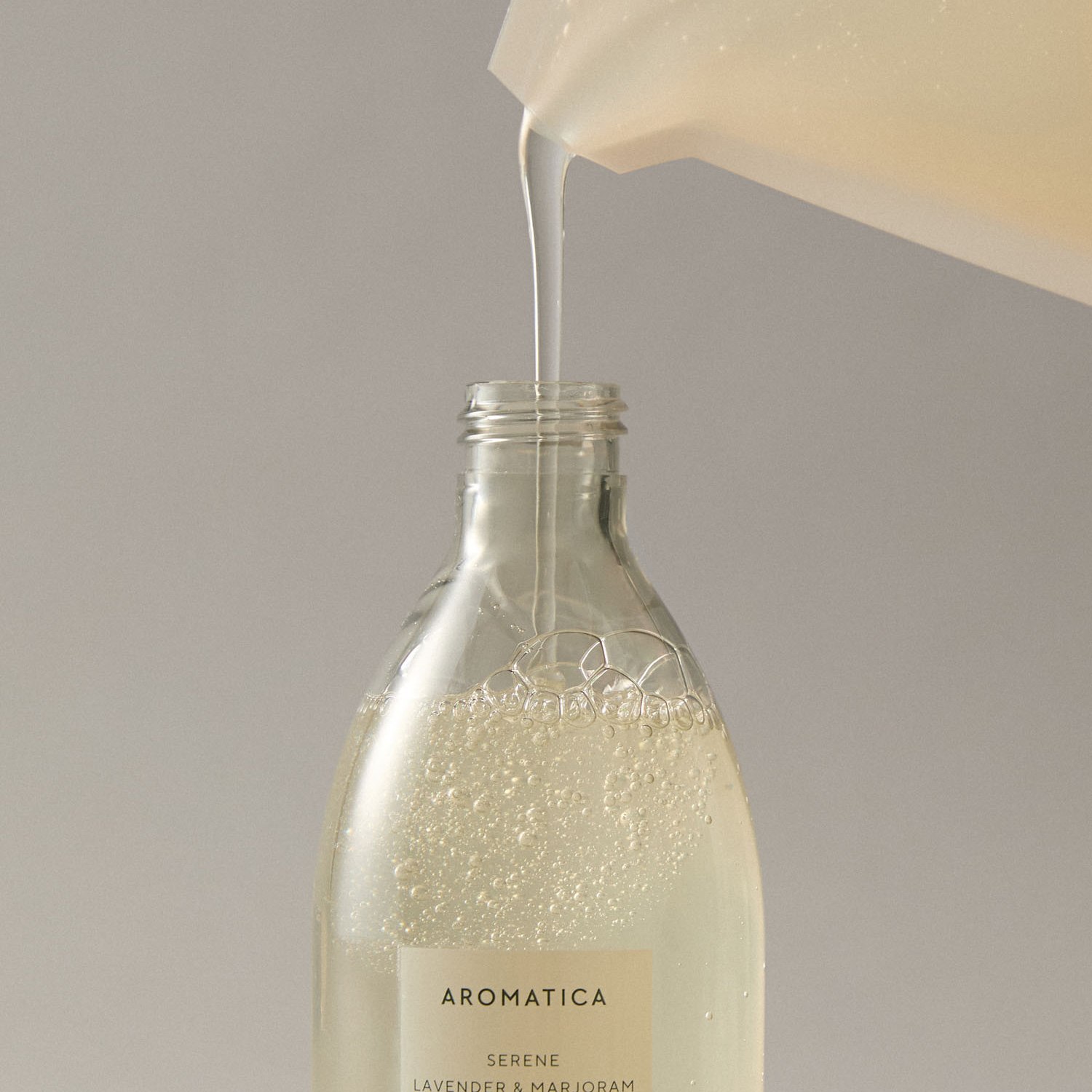 아로마티카 서렌 바디워시 300ML & 리필 300ML 세트 향좋은 바디워시 클렌져 샤워젤 대용