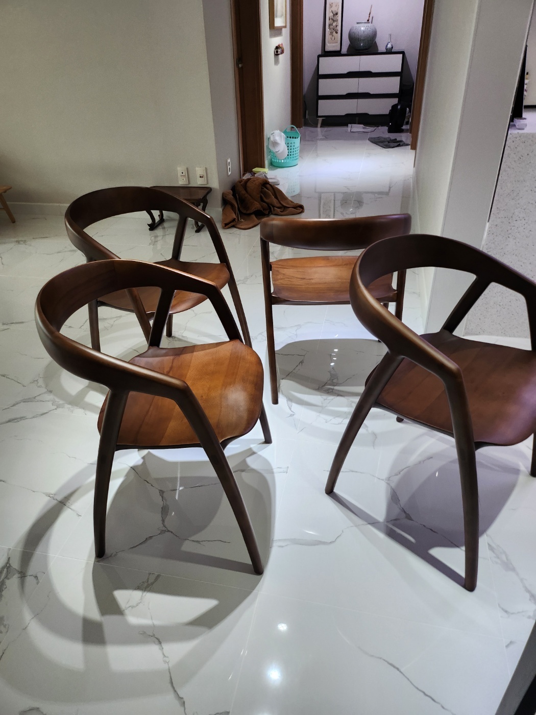 [우드/식탁용] 원목 사이드 체어 Y3-25 - Natural, Walnut