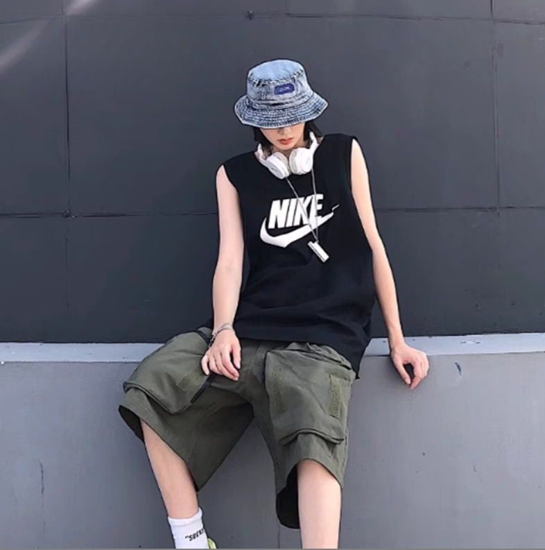 나이키 스포츠웨어 나시 티셔츠 운동복 헬스 러닝 AR4992-013