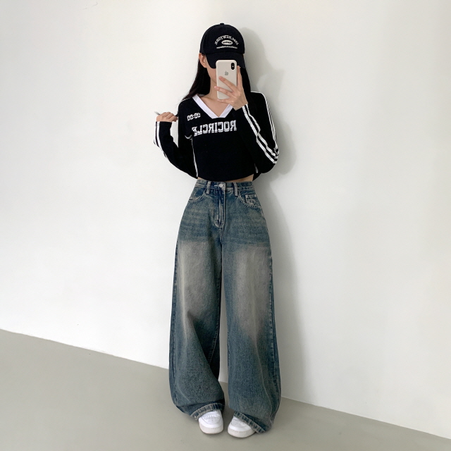 [초와이드/3단기장/투웨이/💗제작특가] 럭코이 캣브러쉬 워싱 밑단 스냅 버튼 청바지 하이웨스트 와이드 데님 팬츠 상세 이미지 29