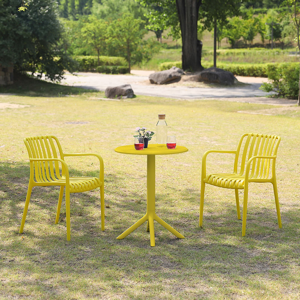 (2인세트)안시 암체어 야외용 카페 테라스 정원 플라스틱 의자 테이블 세트 옐로우