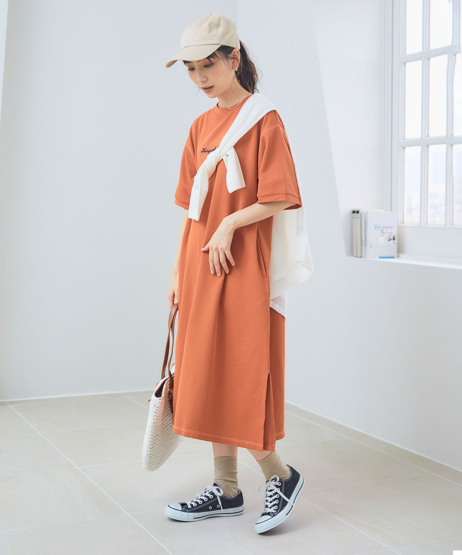 캉골 KANGOL 스포츠 와플 로고 오버 사이즈 루즈핏 원피스 3컬러 이미지 6