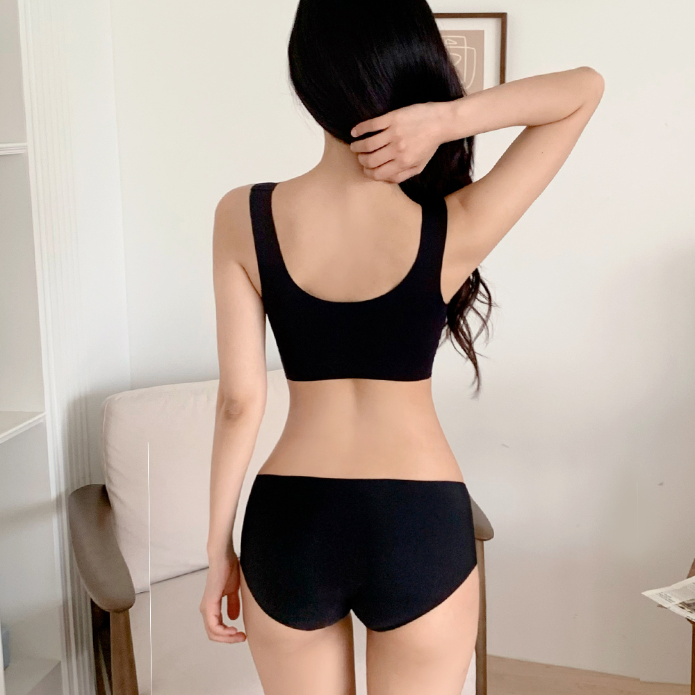 심리스브라 풀컵 라이트핏베이직 노와이어 일체형패드 빅사이즈 처진가슴보정 브라렛 이미지 3