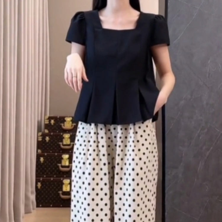 나영석의 지글지글 1화 뉴진스 해린 블라우스 셔츠 슬림 라운드넥 의상 옷 패션 - 상품 이미지