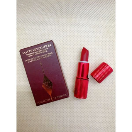 [해외]샬롯틸버리 헐리우드 아이콘 립스틱 Charlotte Tilbury H올리wood Icon Lipstick in Mark of a Kiss