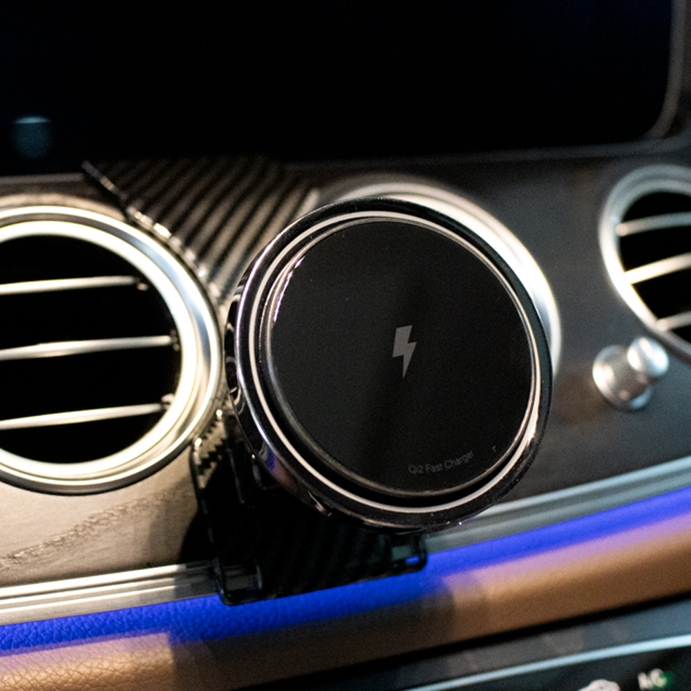 인사이드에디션 HALO Qi2.2 25W 초고속 차량용 맥세이프 무선충전기 냉각쿨링 Qi2.2