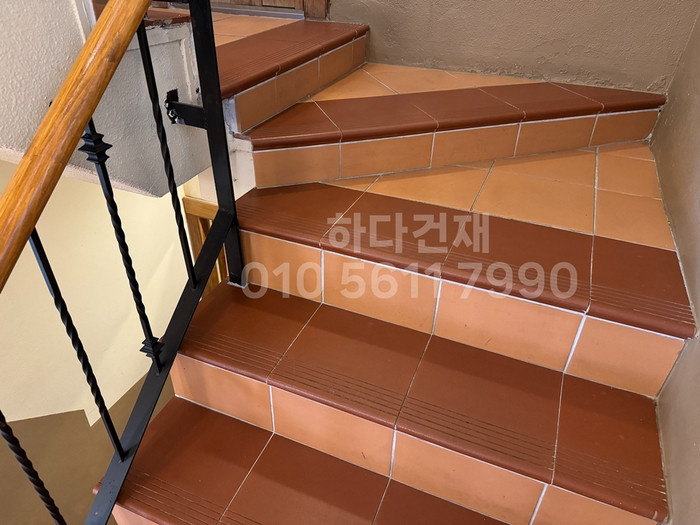 테라코타타일 계단석 레드 / 하다건재 점토타일