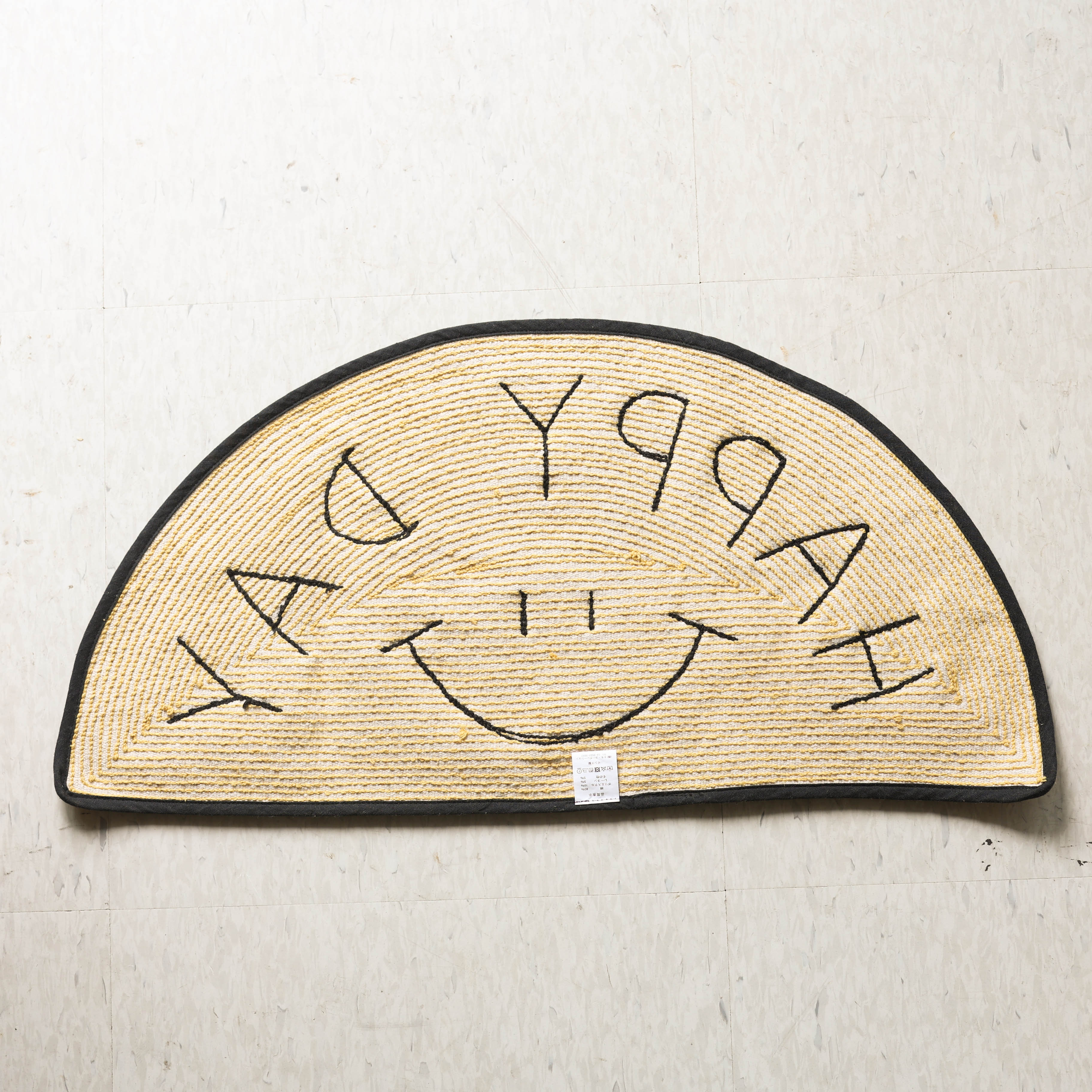 해피데이 스마일 옐로 반달 순면 욕실 발매트