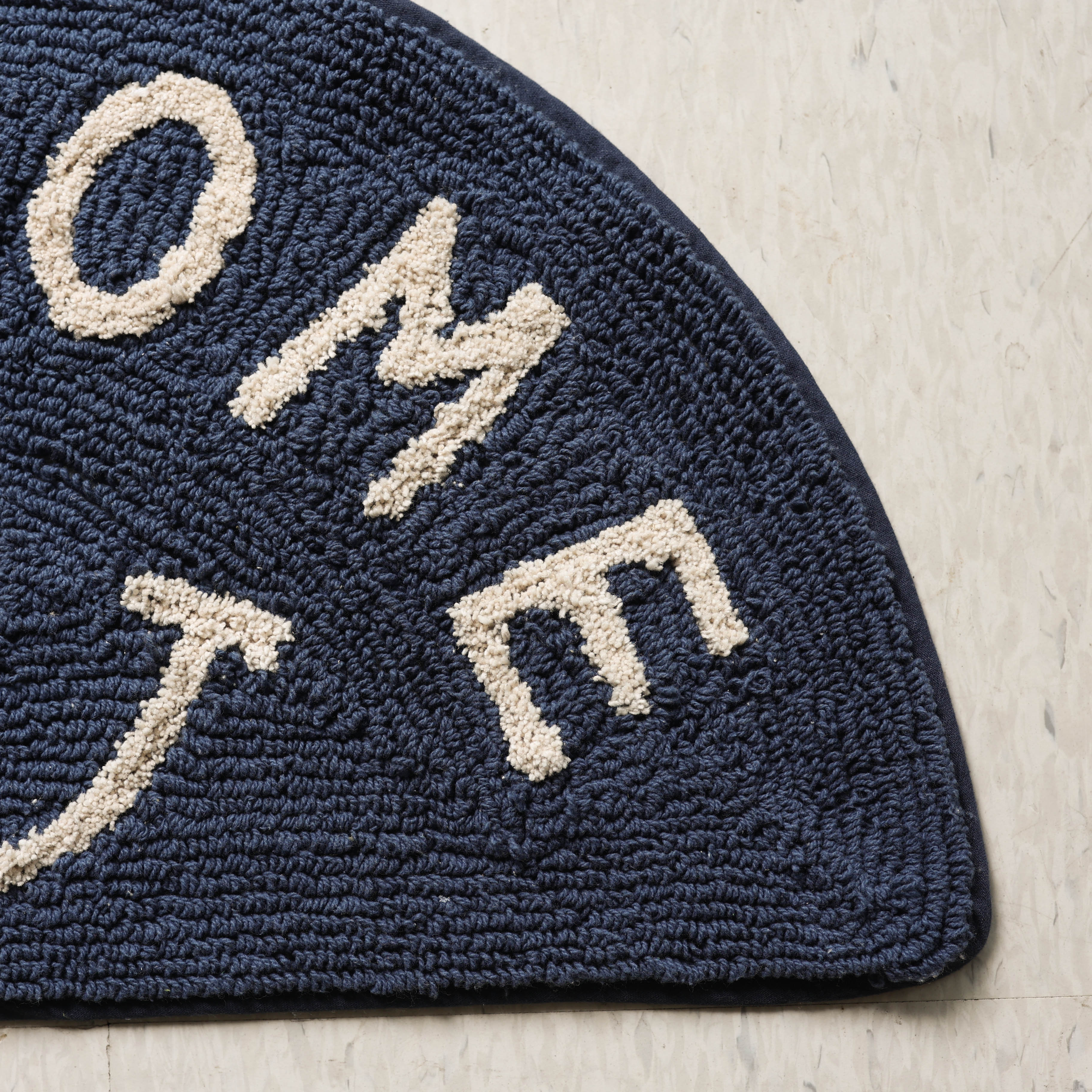 웰컴 스마일 블루 반달 순면 욕실 발매트