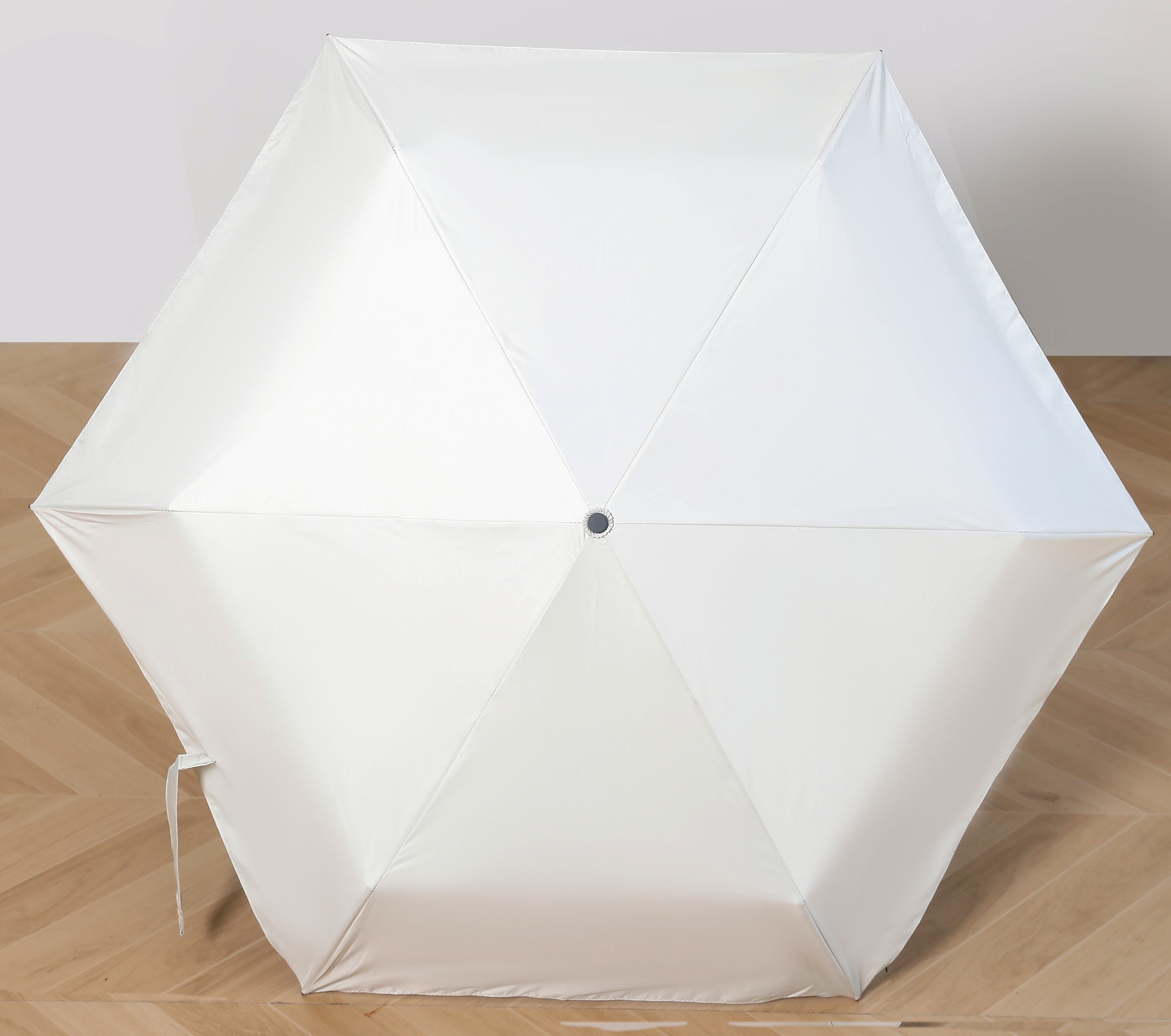 ARDECO 200그램 초경량 자외선차단 가벼운 암막 대형 4단 양산 우산겸용 우양산