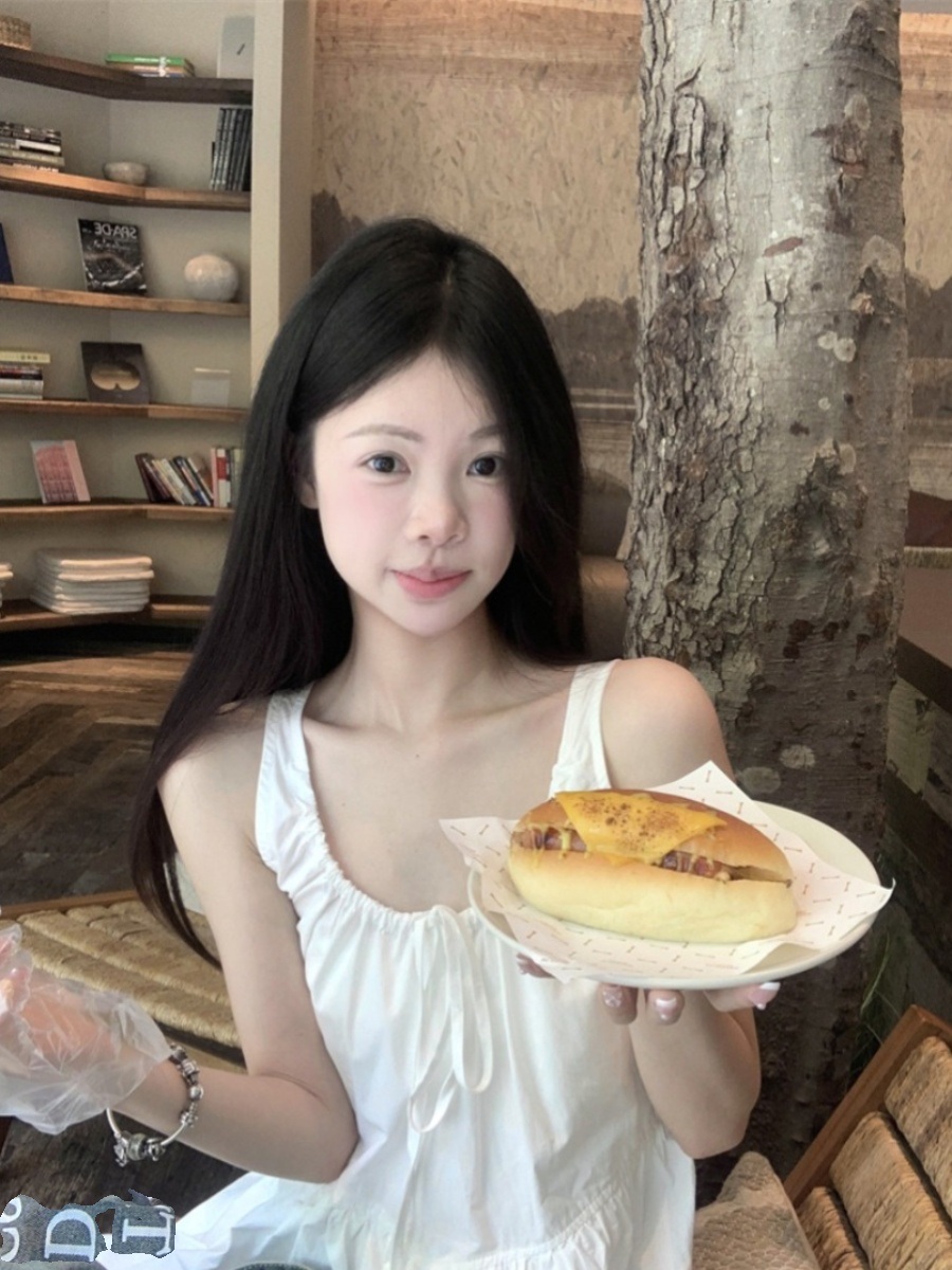 오마이걸 아린 원피스 화이트 인스타그램 레이스 민소매 의상 옷 패션 - 상세 이미지 4
