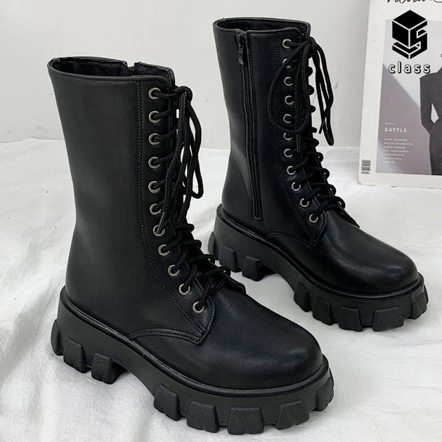 여성 워커 부츠 미들 (발편한 통굽 레이스업)