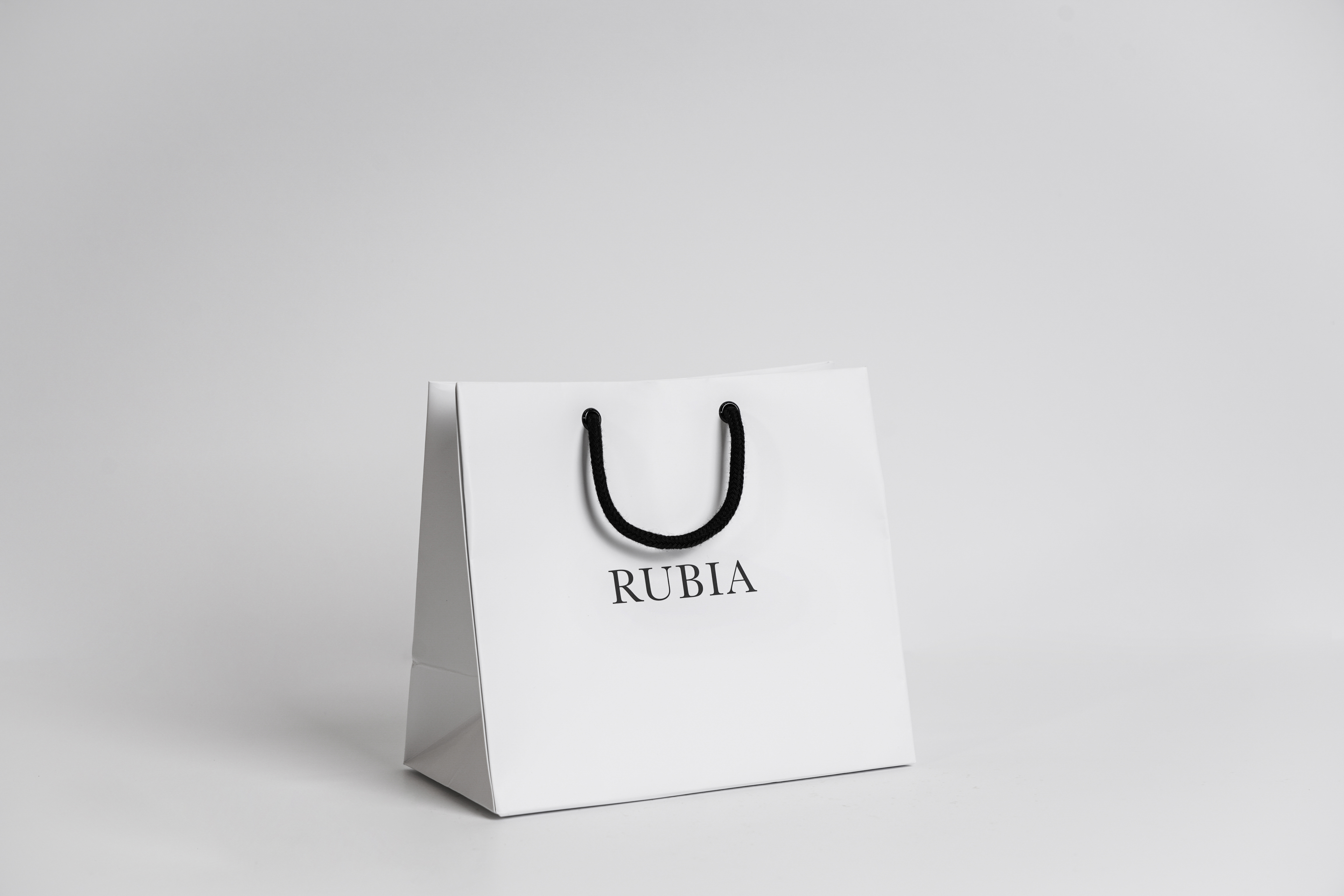 고소하고 진한 루비아 다크 브라운 홀빈, 1kg, 1개