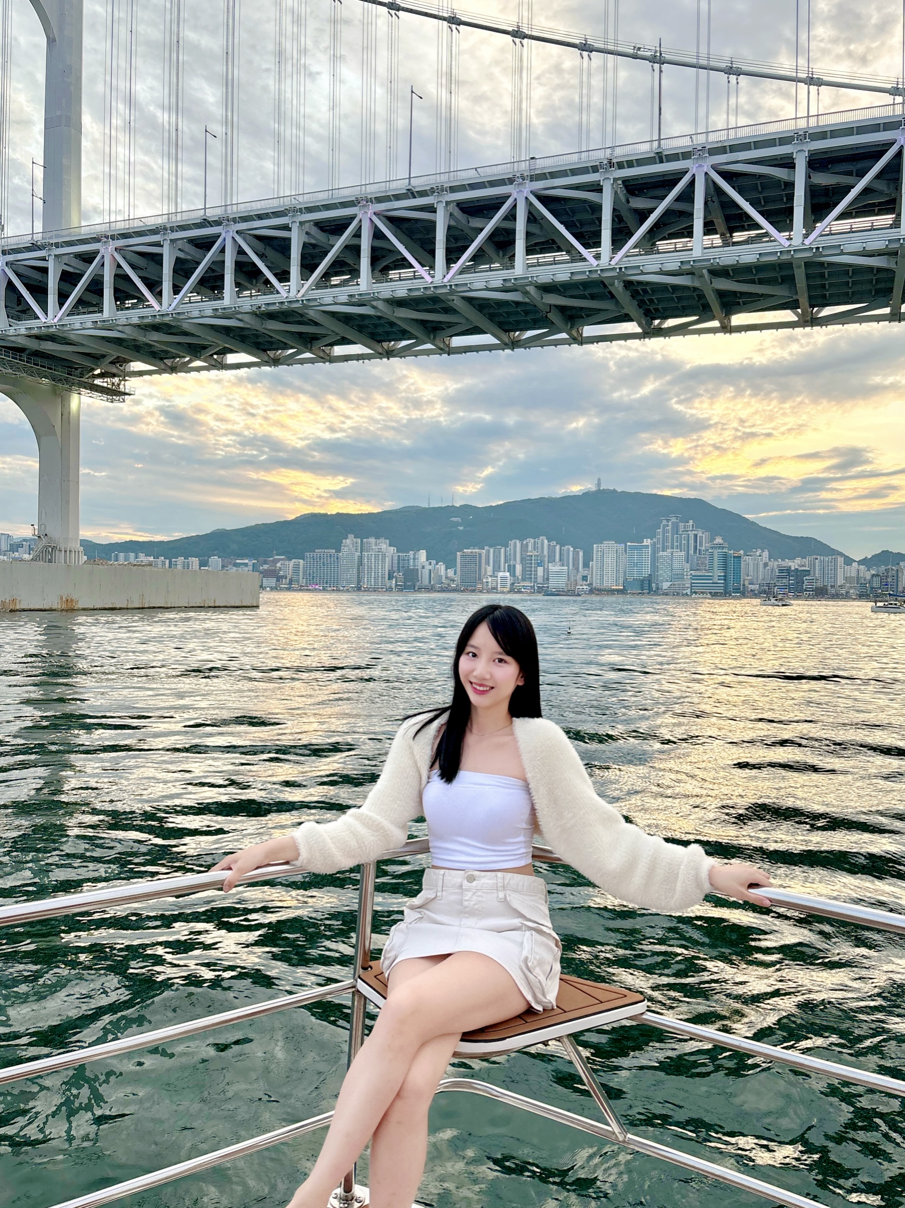 부산요트투어 광안리 해변출발 해운대 더베이101 야경 폭죽 드론쇼 예약 소인 주간 위드요트 상세 이미지 6