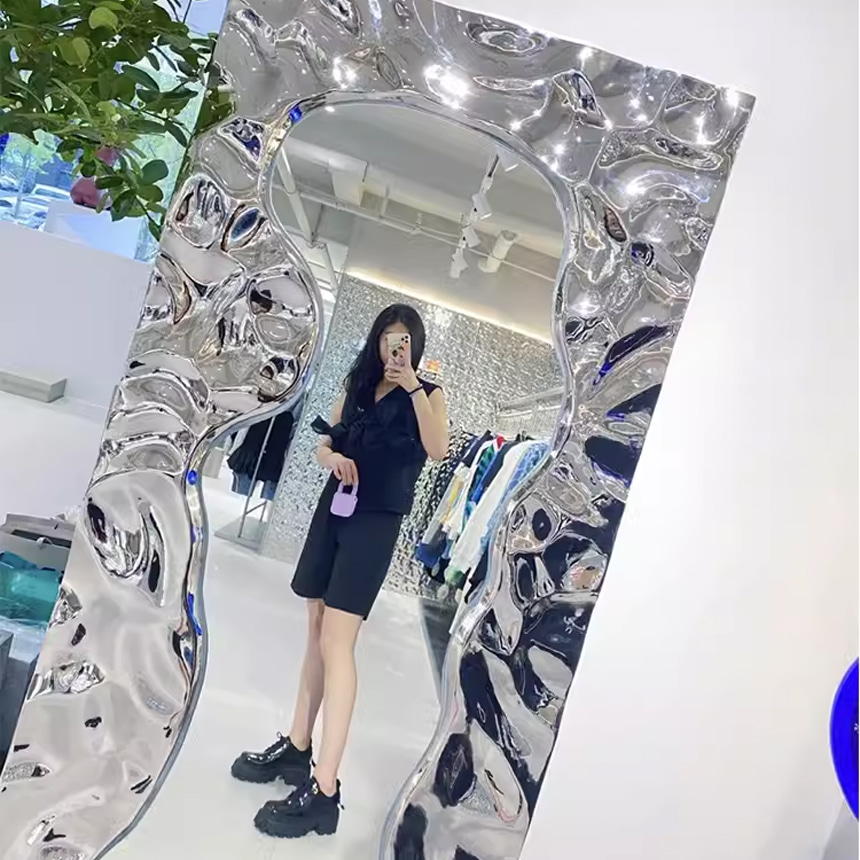 셀렉티브 뷰 스테인리스 전신 거울 실버프레임 웨이브 물결 거울 - 상세 이미지 2