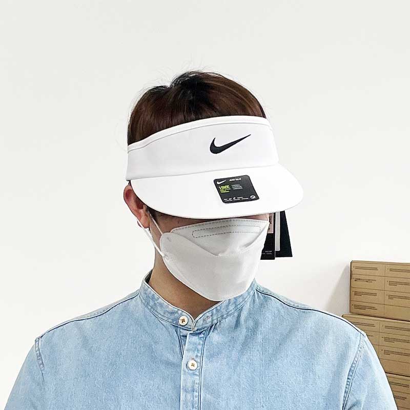 나이키 썬캡 골프모자 바이저 화이트 스우시 여성썬캡 골프웨어 테니스모자 BV1078-100 이미지 8