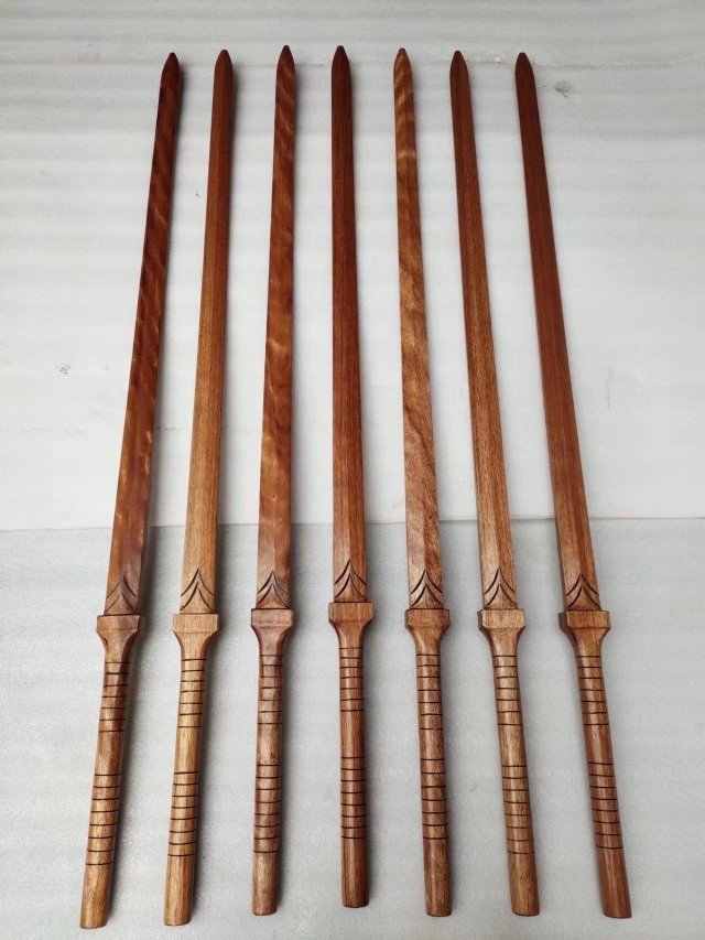 목검 일본도 가검 목도 검도 수련용 훈련용 장검 도검  홍단 600g - 상품 이미지