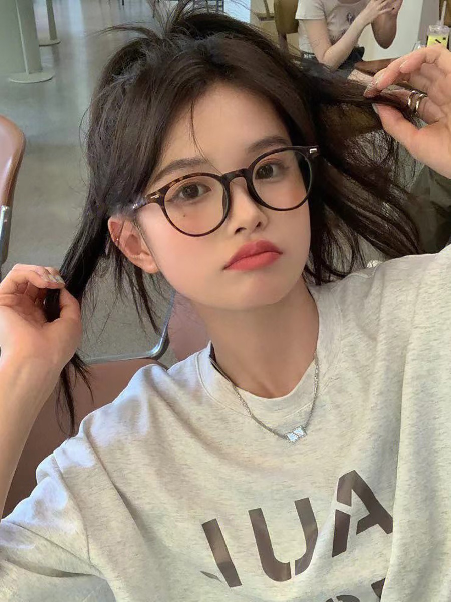 여자연예인 뿔테안경 블루라이트차단 1화 블랙 원형 쌩얼 악세사리 6컬러 - 상세 이미지 4
