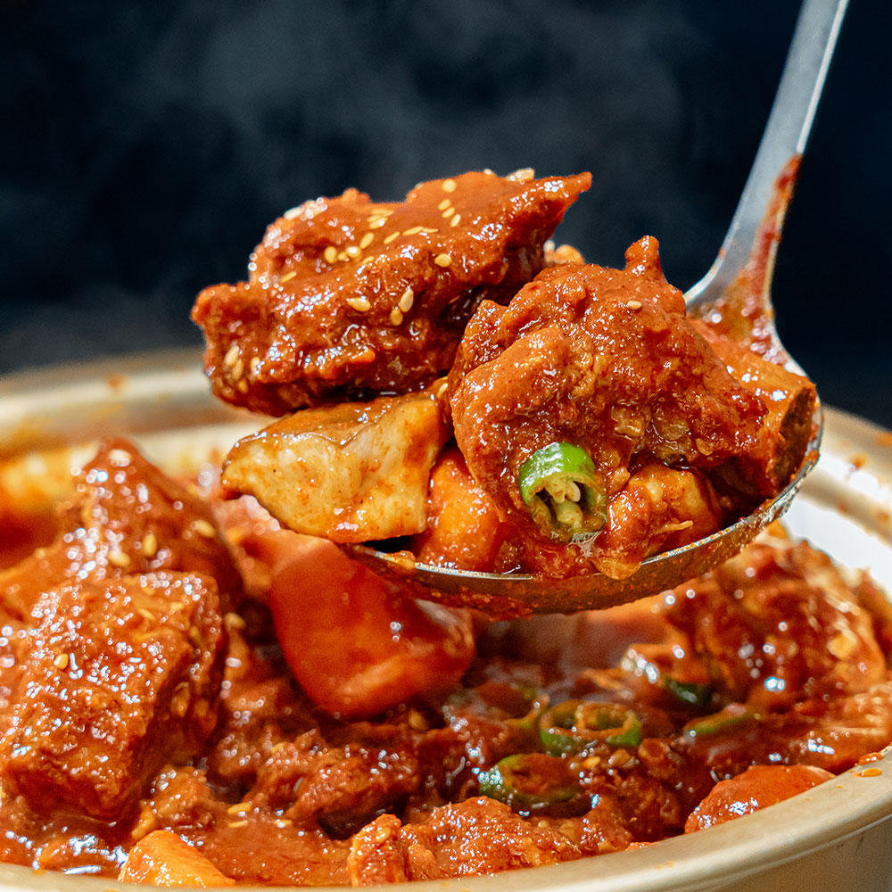 동인동 매운 돼지갈비찜 찜갈비 700g 입에서 살살 부드럽게 녹아요 - 상세 이미지 3