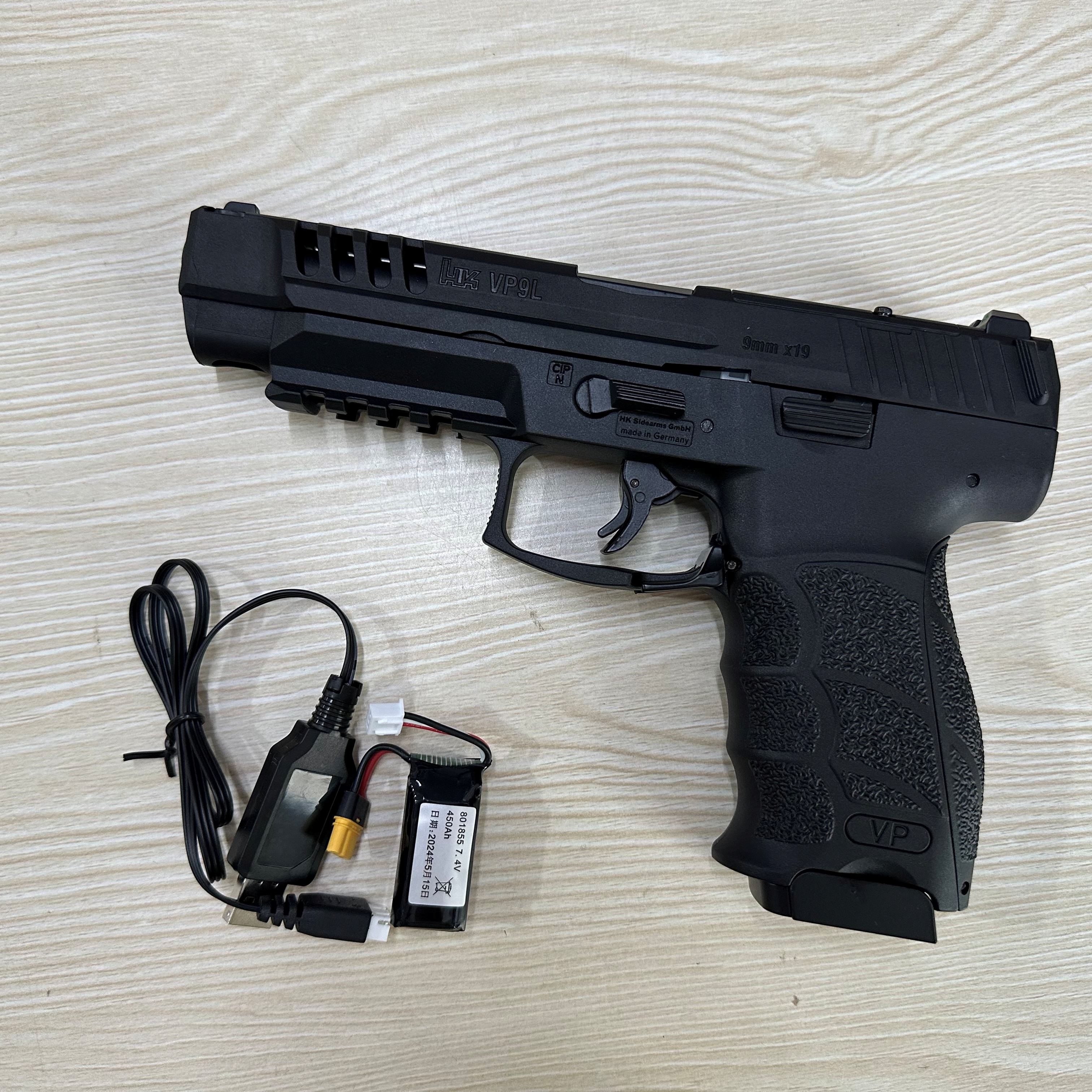HK VP9L EBB pistol 전동 블로우백 핸드건 - 상품 이미지