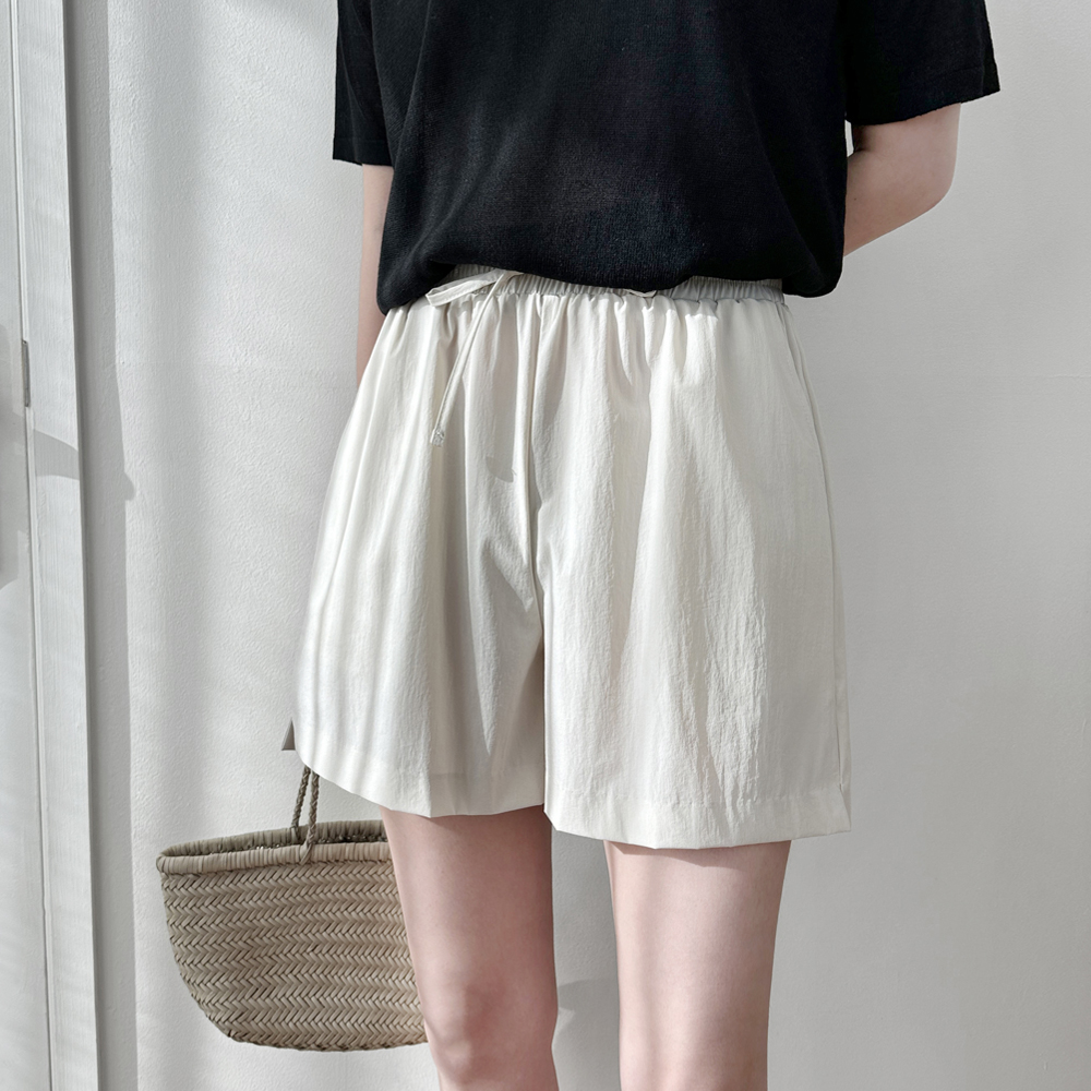 쫀쫀 하이웨스트 바스락 냉장고반바지 쿨링 나일론 여름바지 여자 반바지 4부 쿨 밴딩팬츠