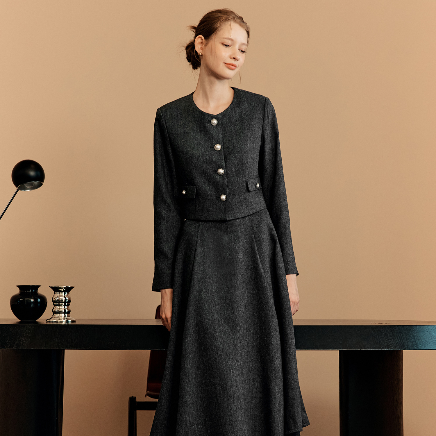 [제로스트릿][2컬러] [세트] 라운드넥 트위드 자켓 & 스커트 [SET-UP] ROUND NECK TWEED JACKET & SKIRT 제품 이미지