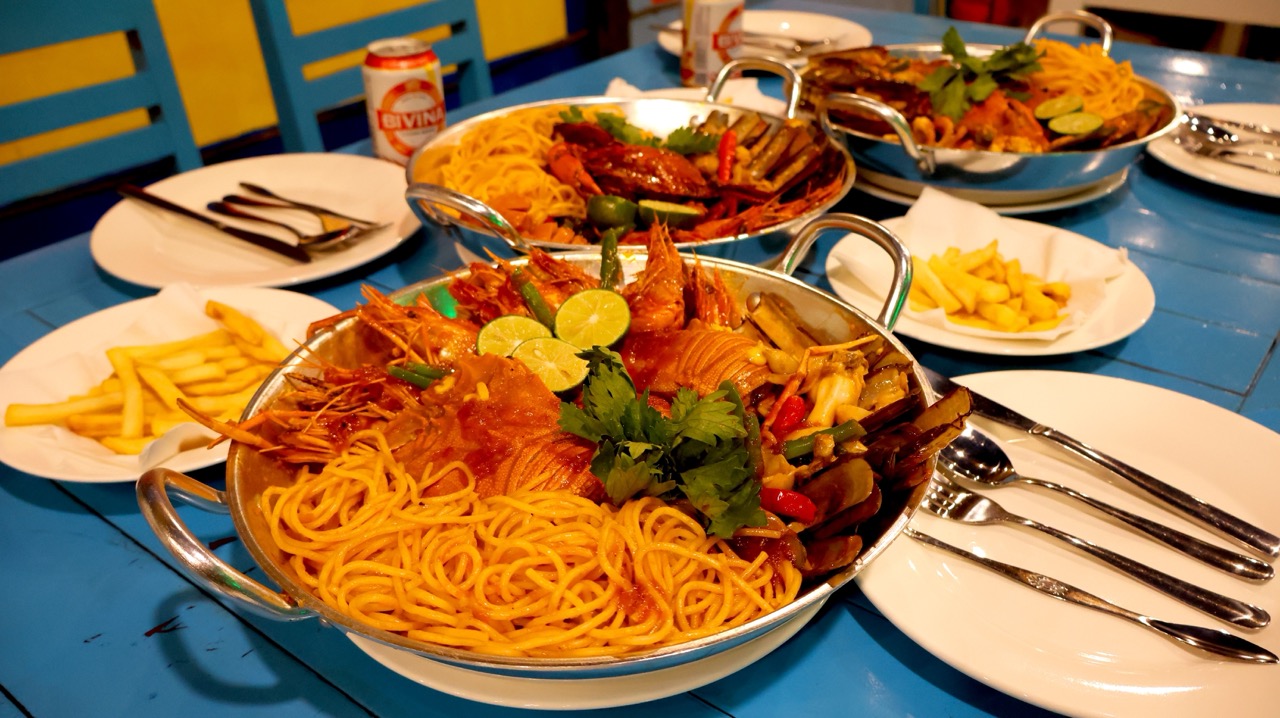 푸꾸옥 체크아웃투어 슈퍼카 투어 렌트카 마사지 마지막날 단독 패키지