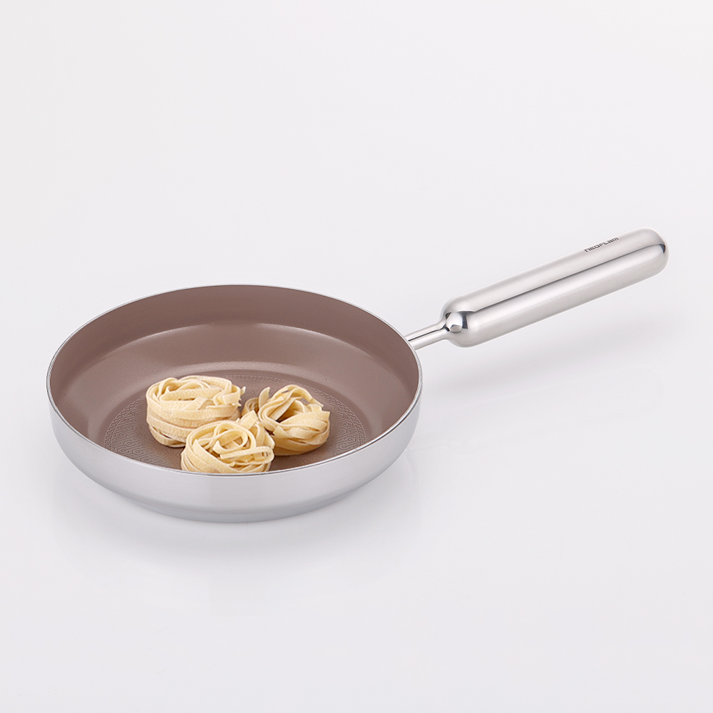 네오플램 IH 인덕션 통3중 스텐 후라이팬 오일로드 20cm - 메인 이미지