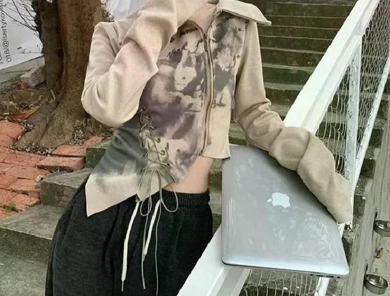 여친룩 데이트룩 빈티지 불규칙한 긴 소매 티셔츠 봄 가을 슬리밍 통통한 여성 탑 커버 오트밀 S - 상세 이미지 4