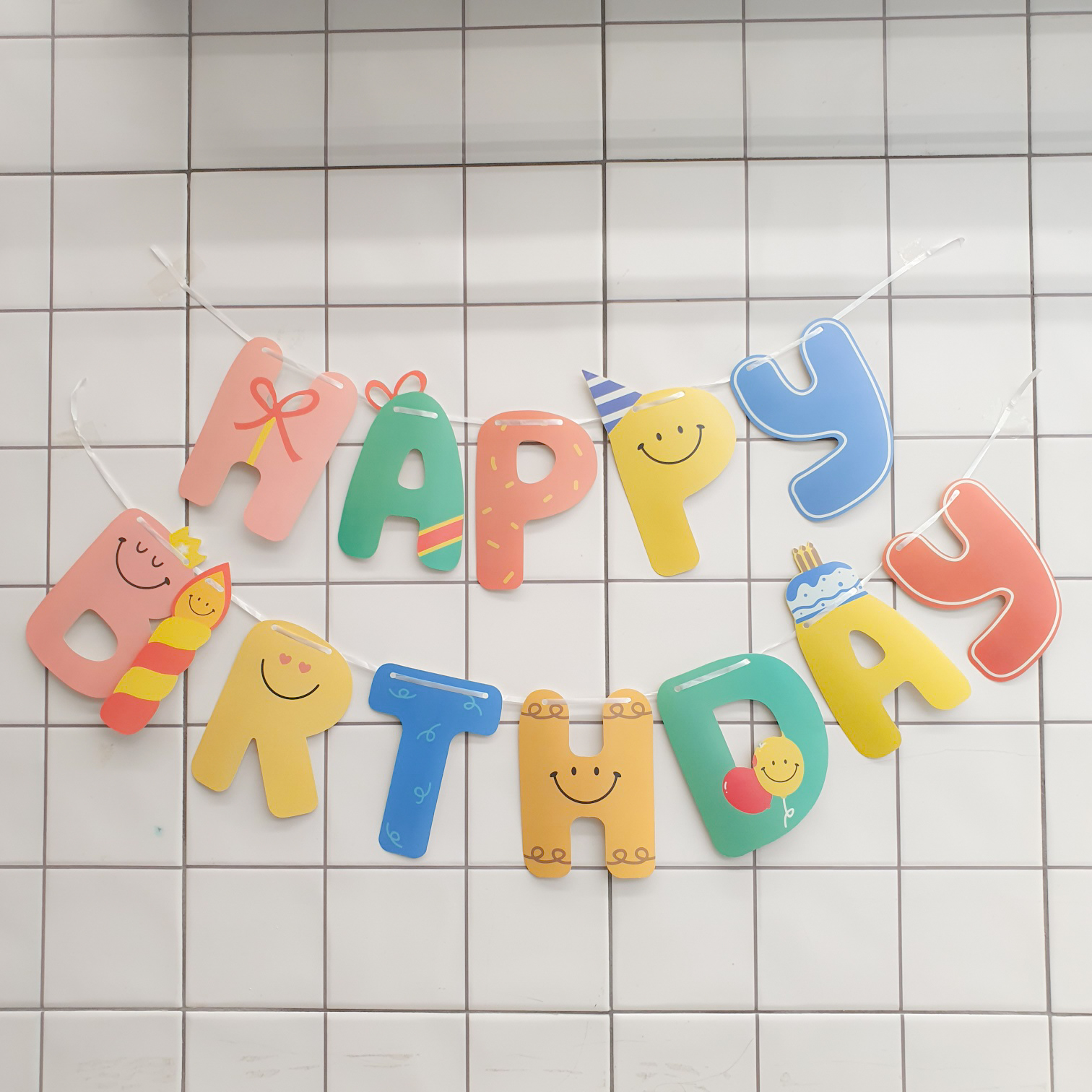 강아지 생일파티용품 [옵션선택 가랜드 고깔모자&하트초 별장난감] - 상세 이미지 5
