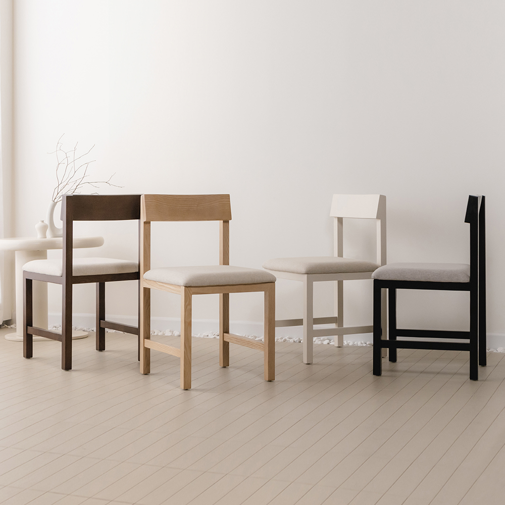 테이블의자 나무 원목 식탁 의자 패브릭 다이닝 코르체어