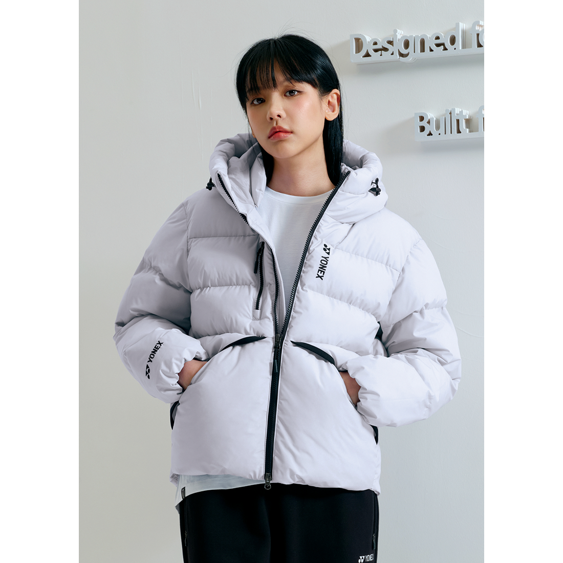 요넥스 243JP002U 배드민턴 의류 스포티 숏패딩 남녀공용 24FW - 상세 이미지 2