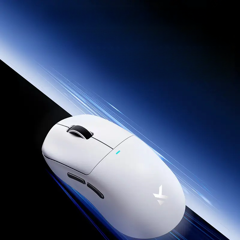MCHOSE M7 무선 게이밍 경량 마우스 3모드 PAW3395 500mAh 화이트 - 상품 이미지