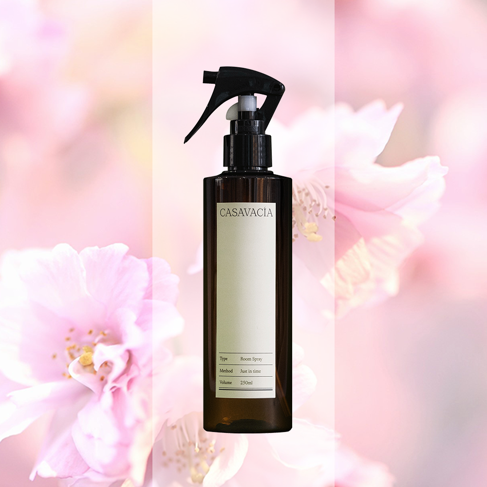 체리 블라썸 룸스프레이 섬유향수 드레스퍼퓸 Eau de Toilette(10%) - 상품 이미지