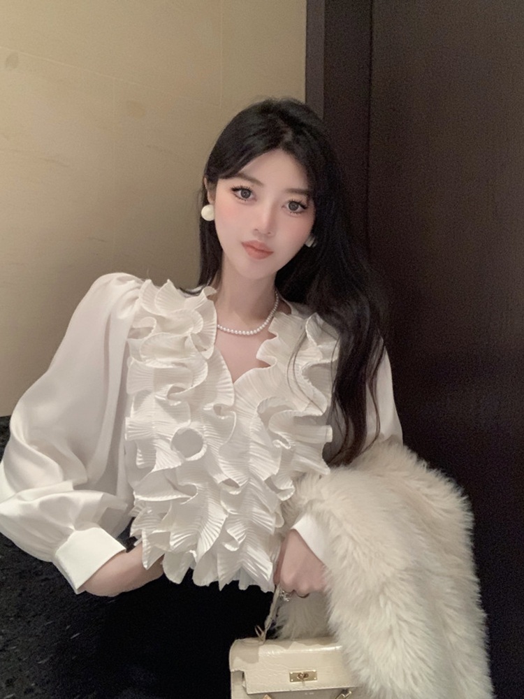 입체플라워 러플 쉬폰블라우스 화이트 블랙 가을 겨울 고급 오피스룩 출근 여배우 드라마 코디 - 상세 이미지 3