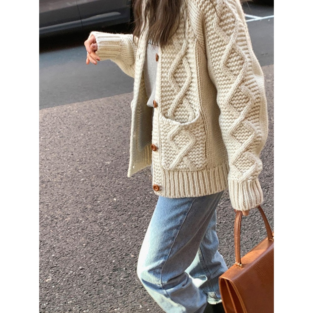 꽈배기 숄카라 가디건 버튼 두꺼운 루즈핏 살짝긴기장 고급 울함유 빈티지 감성디자인 아이보리 - 상세 이미지 2