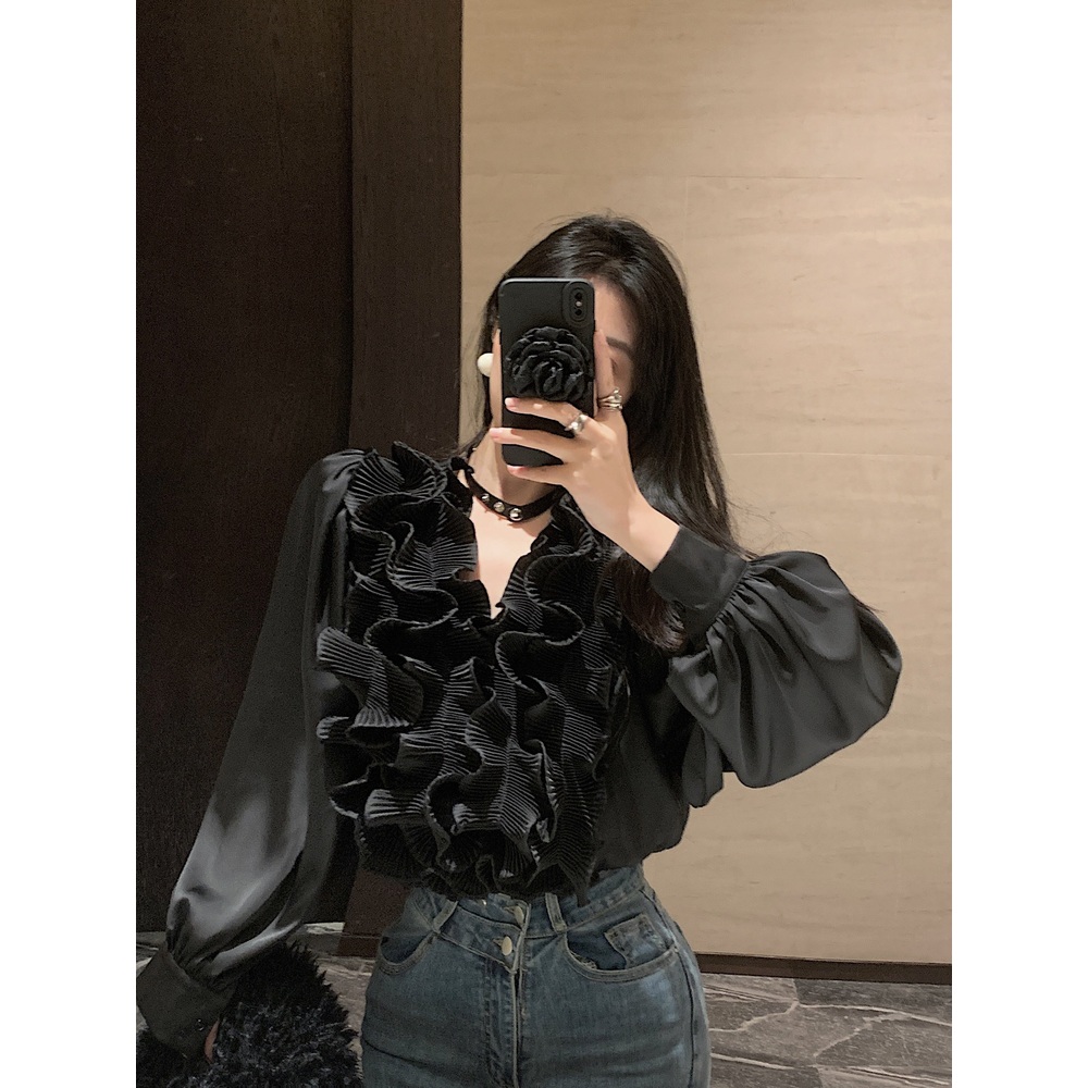 입체플라워 러플 쉬폰블라우스 화이트 블랙 가을 겨울 고급 오피스룩 출근 여배우 드라마 코디 - 상세 이미지 4