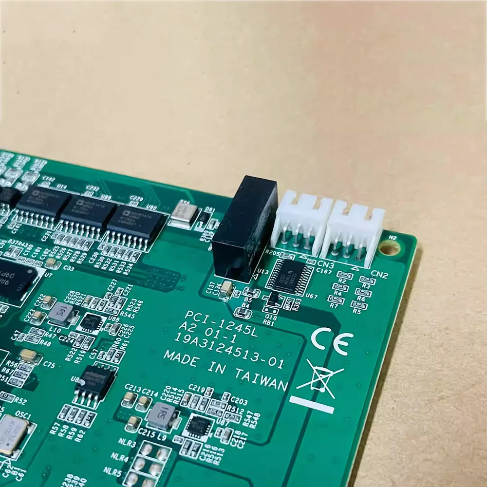 어드밴텍 4축 PCI 인터페이스 FPGA 아키텍처PCI-1245L 보급형 펄스 모션 제어 카드