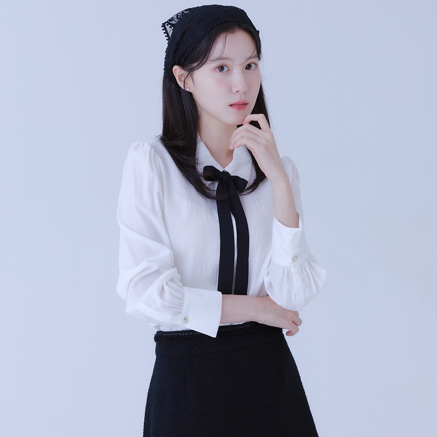 로엠 배색 타이 블라우스 RMBLE49S11 블라우스 후기 스타일 추천