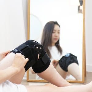 혁선생 의료용 무릎보호대 관절 지지대 Knee H-03 운동러 솔직 후기 | 실사용 리뷰 - 상품 이미지 4