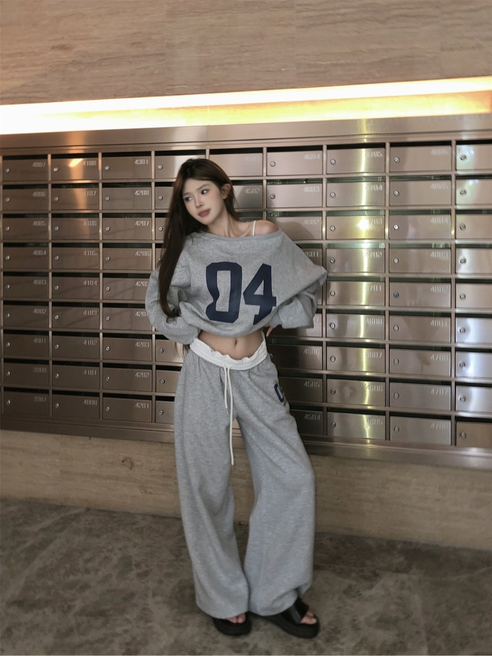 미국스타일 트레이닝 세트 살짝걸치는 맨투맨 바지 - 상세 이미지 3