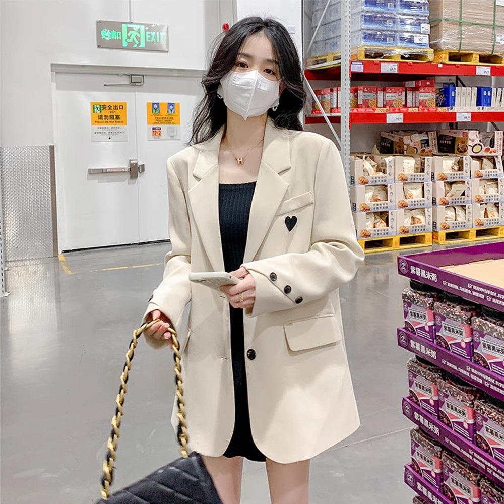 깔끔한 여성 블레이저 자켓 하트 포인트 - 상세 이미지 2