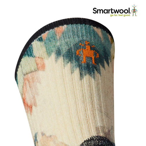[스마트울] W Hike Light Cushion Mountain Print Crew Socks 스마트울 여성 - 상세 이미지 5