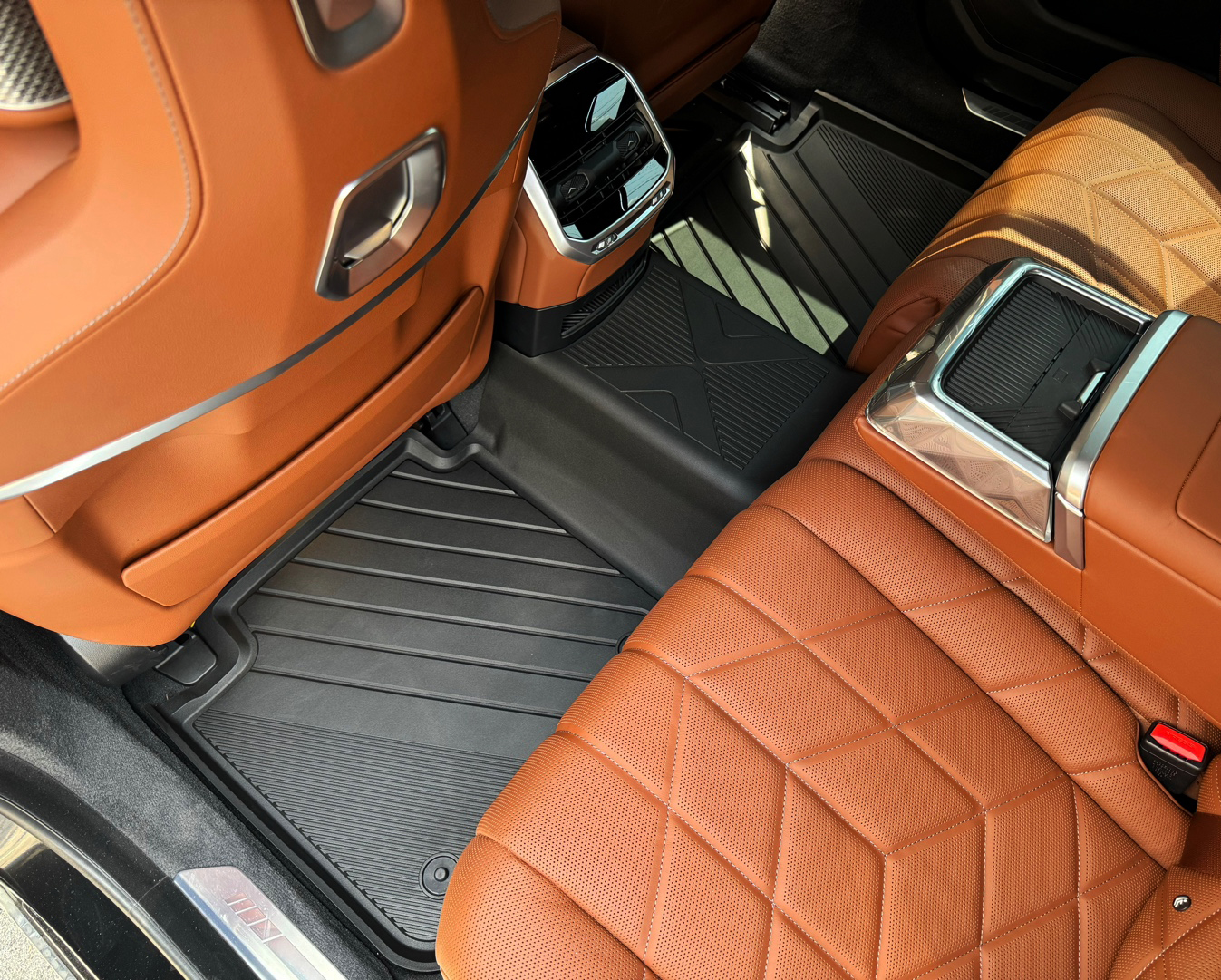 3W 에코라이너 TPE 카매트 3D 고무 바닥매트 BMW 7시리즈 G70, 운전석+조수석+뒷자석 - 상세 이미지 3