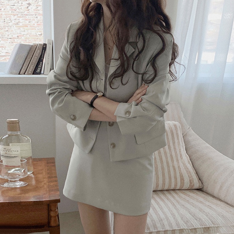 가족X멜로 3화 손나은 자켓 코트 변미래 크롭 심플한 의상 옷 패션 - 상세 이미지 2