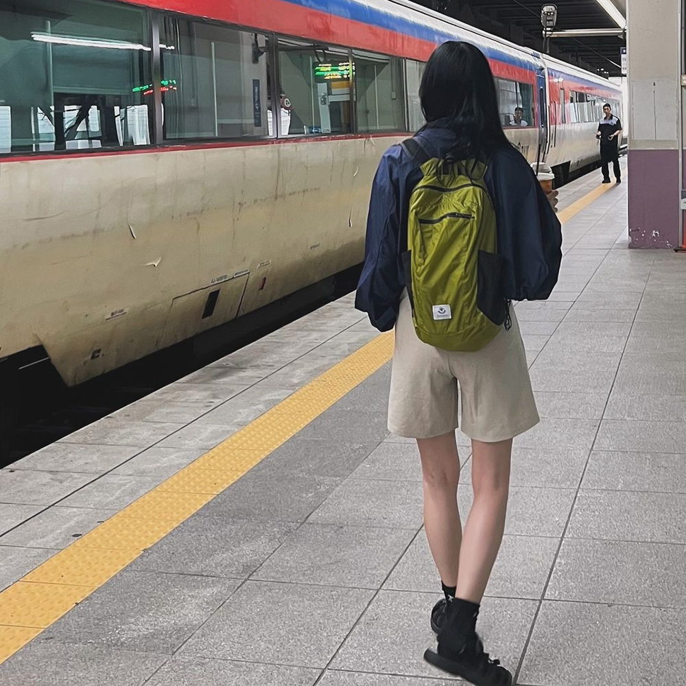 폴딩백팩 24L 초경량 백팩 휴대용 접이식가방 등산 레저 하이킹 애플그린 - 상세 이미지 2