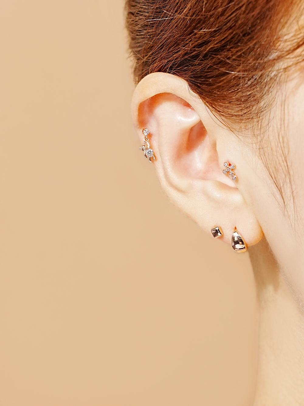 ミニマルピアス 14K ボールドビーンズピアス
