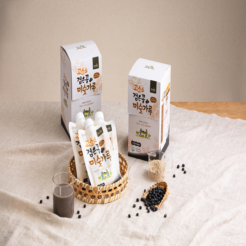 삼진식품 고소소 검은콩미숫가루 편리한 파우치용기 국산검은콩 44%