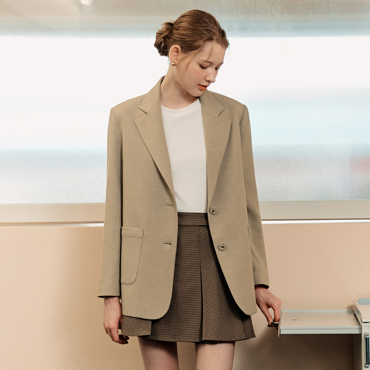 [제로스트릿]카푸치노 헤링본 자켓 CAPPUCCINO HERRINGBONE JACKET / BEIGE - 상품 이미지