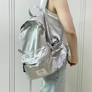 블로우 Pop backpack (팝 백팩) / 실버 솔직 후기 | 실사용자 리뷰 분석 - 상품 이미지 2
